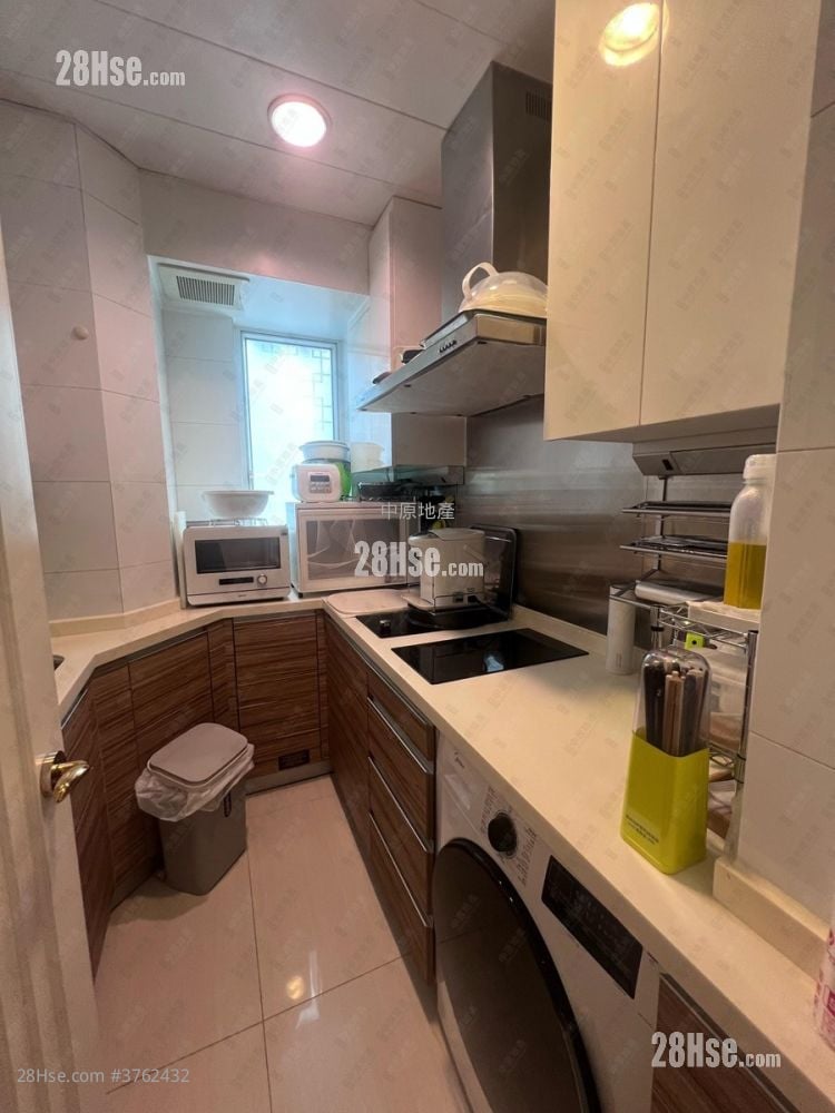 致蓝天 售盘 3 房 , 2 浴室 739 平方尺