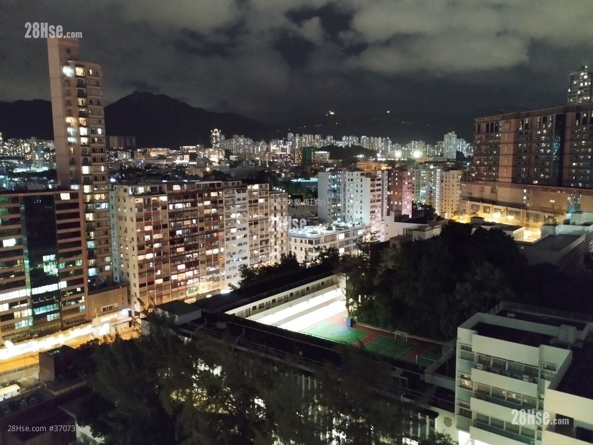 Elize Park Rental 2 Bedrooms , 1 Bathroom 243 ft²