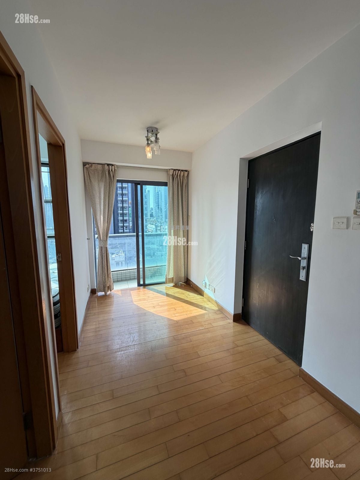 No. 10 South Wall Road Rental 2 Bedrooms , 1 Bathroom 315 ft²