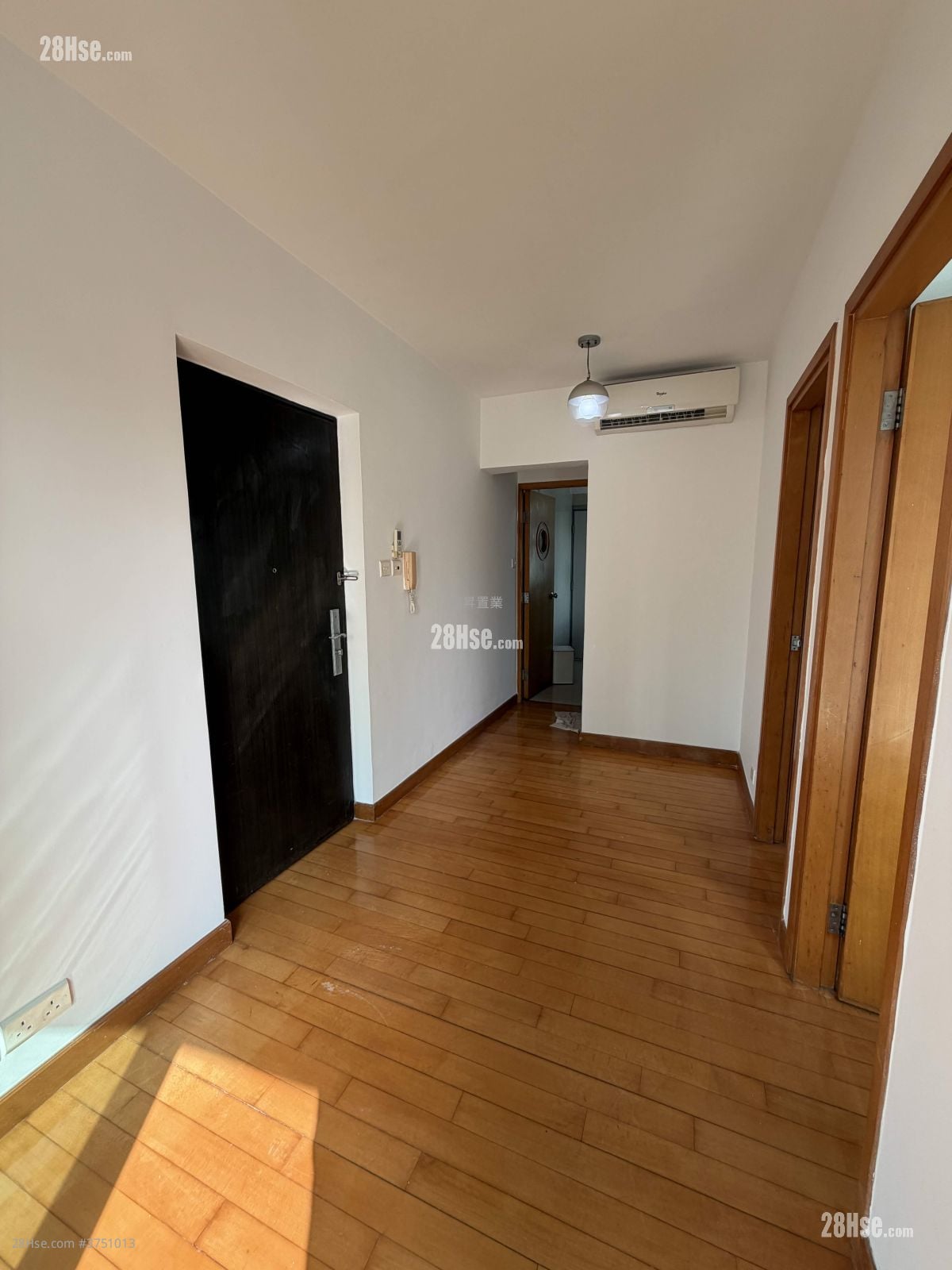 No. 10 South Wall Road Rental 2 Bedrooms , 1 Bathroom 315 ft²