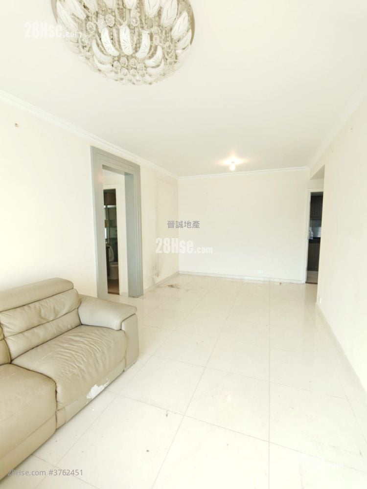 Palm Cove Sell 4 Bedrooms , 3 Bathrooms 843 ft²