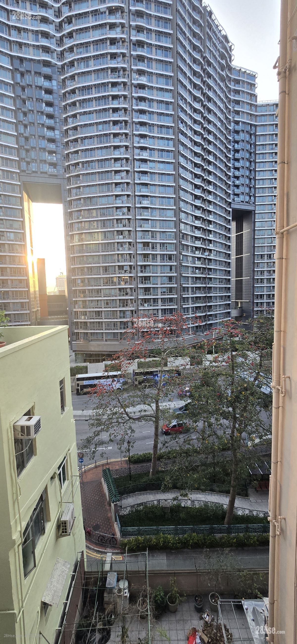 利来洋楼 租盘 2 房 , 1 浴室 280 平方尺