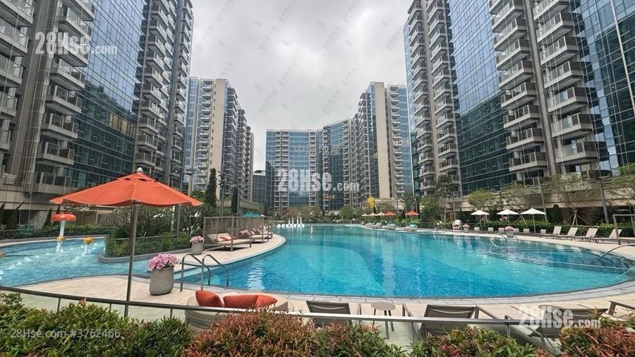 View: Grand Mayfair  Sell 1 Bedroom 355 ft²