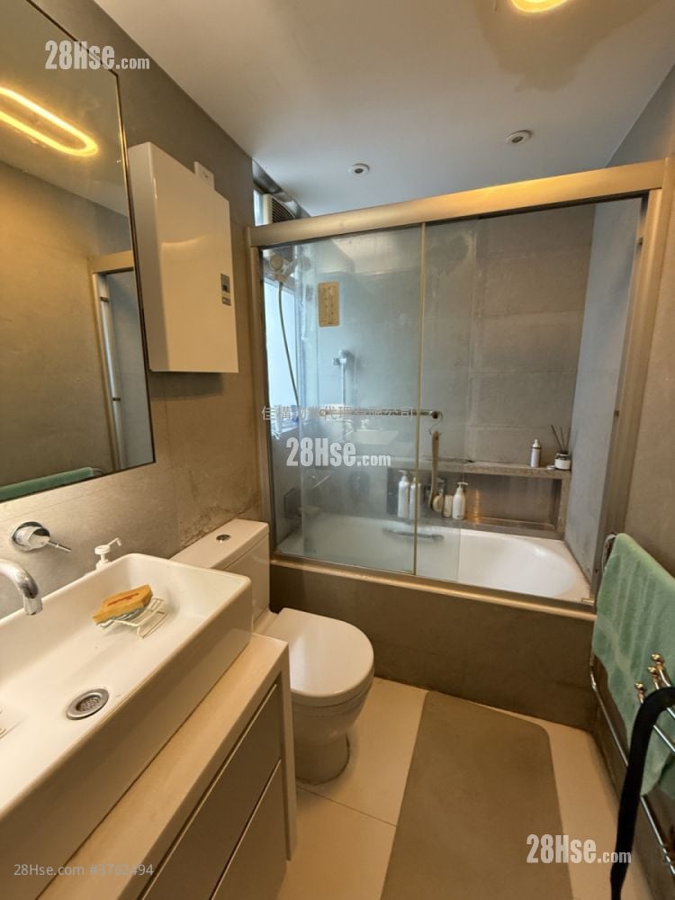 嘉兰阁 售盘 2 房 , 2 浴室 799 平方尺