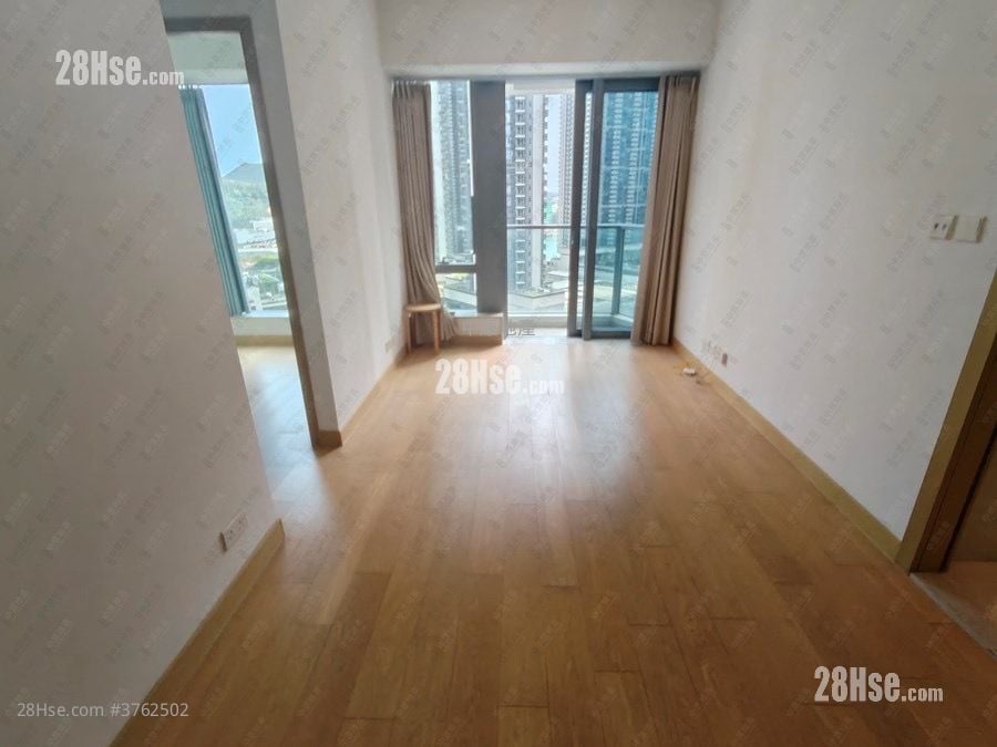 Malibu Sell 2 Bedrooms 548 ft²