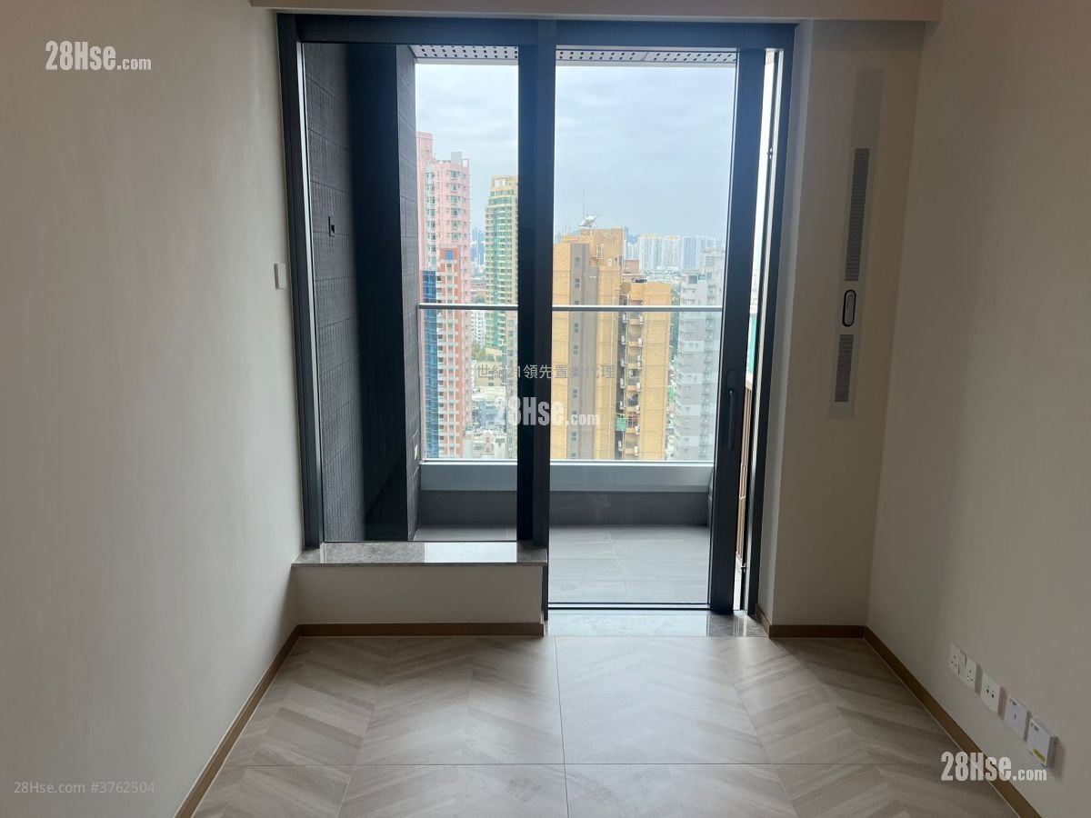 Eight Southpark Rental 1 Bedroom , 1 Bathroom 263 ft²