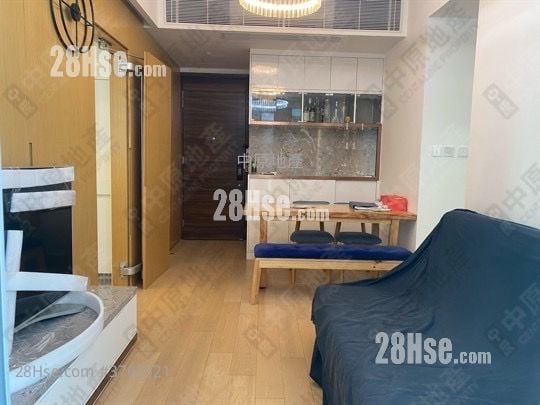 Savannah Sell 2 Bedrooms 477 ft²