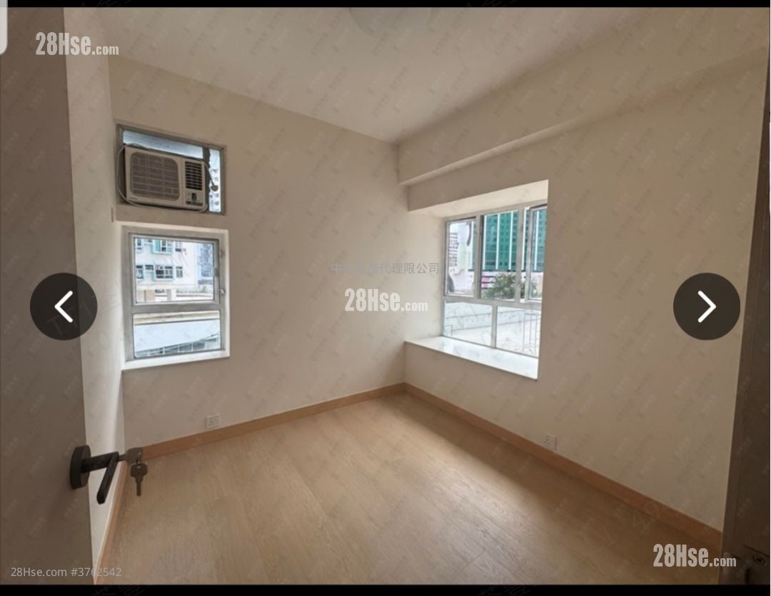 豪辉花园 售盘 3 房 , 1 浴室 463 平方尺