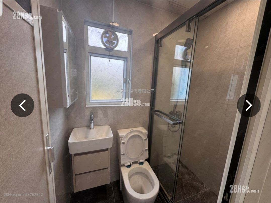 豪辉花园 售盘 3 房 , 1 浴室 463 平方尺