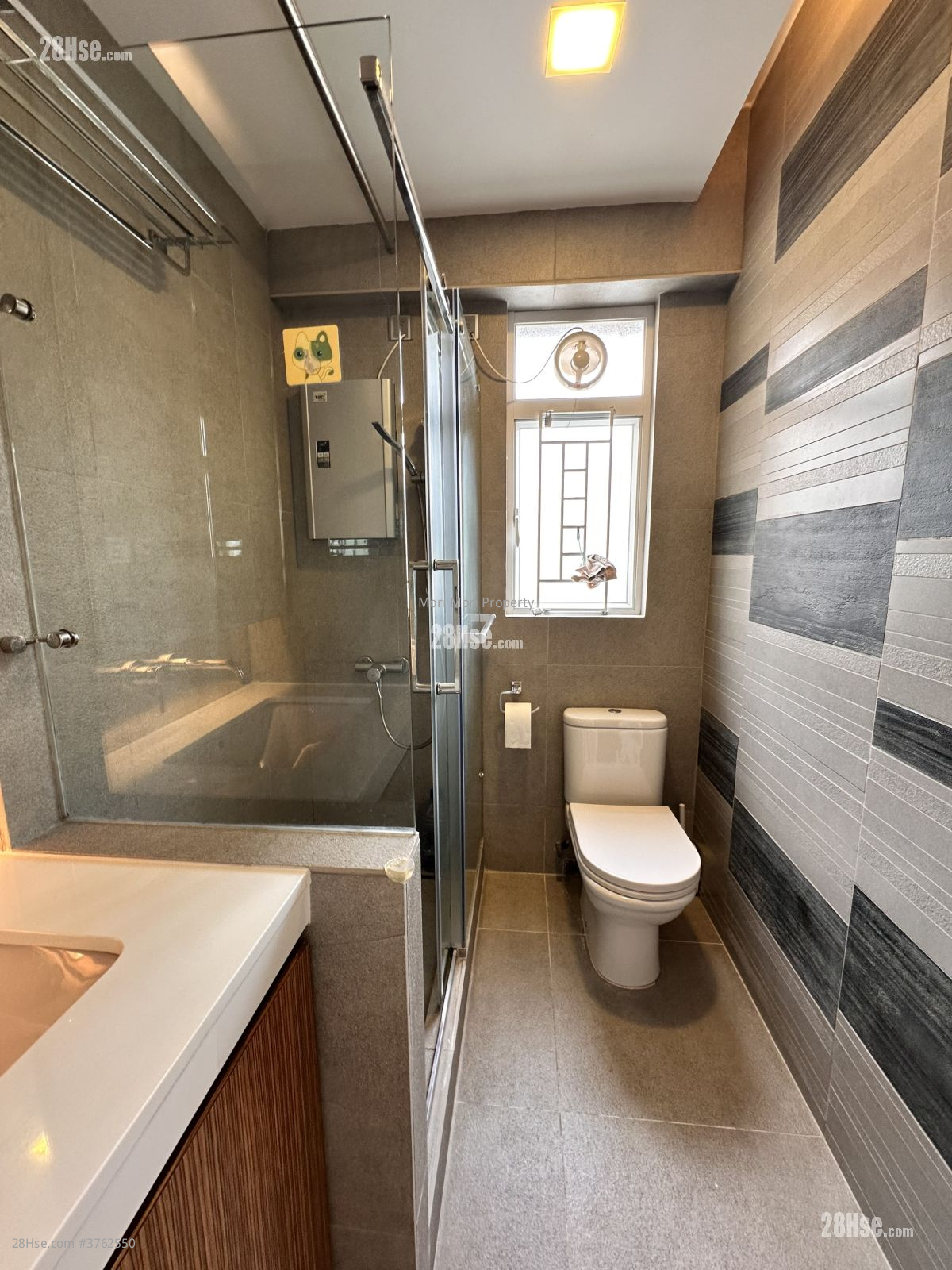 毓秀大厦 租盘 2 房 , 1 浴室