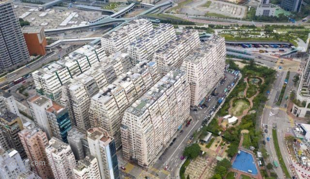 Man Wai Building Sell 4 Bedrooms 665 ft²