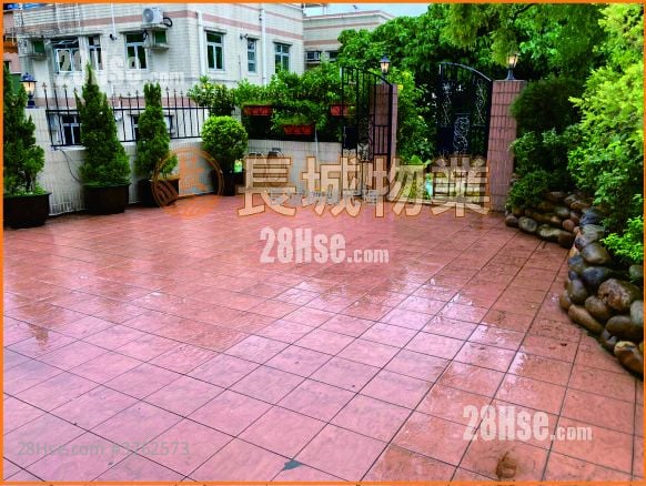 大埔村屋 售盘 2 房 , 3 浴室