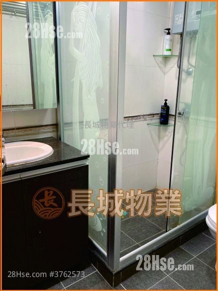 大埔村屋 售盘 2 房 , 3 浴室