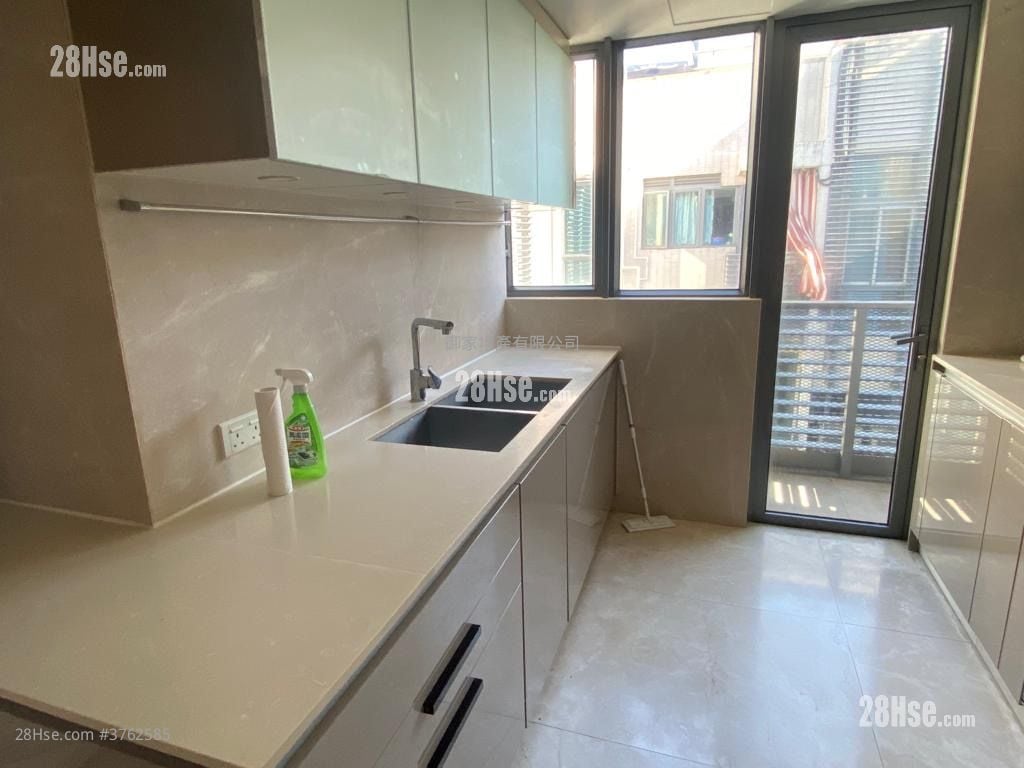 厨房: 天赋海湾 租盘 4 房 , 4 浴室 2,297 平方尺