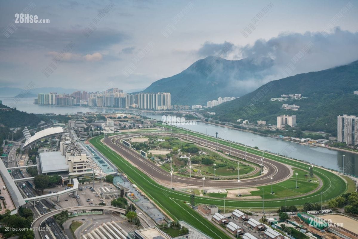 景观: 御龙山 售盘 4 房 , 4 浴室 1,555 平方尺