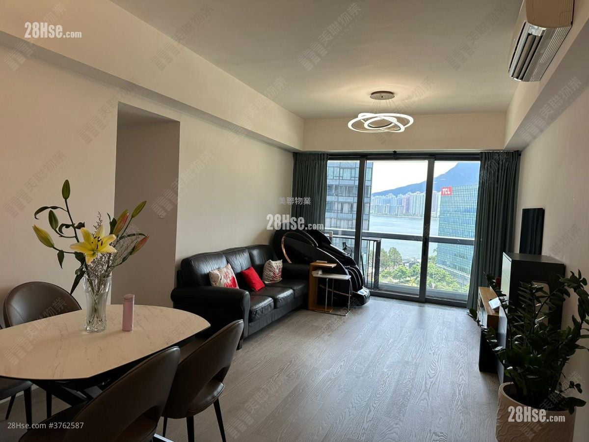 厅: 朗涛 售盘 3 房 , 3 浴室 1,010 平方尺