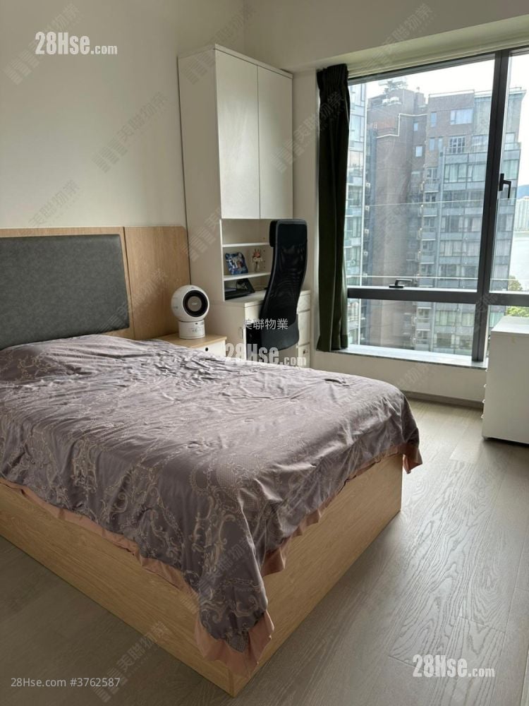 主人房: 朗涛 售盘 3 房 , 3 浴室 1,010 平方尺