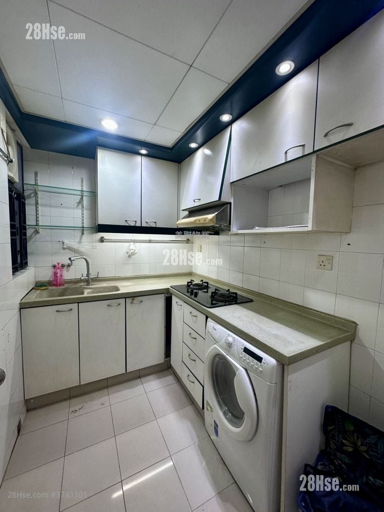 灣景廣場 售盤 3 房 , 1 浴室 530 平方呎