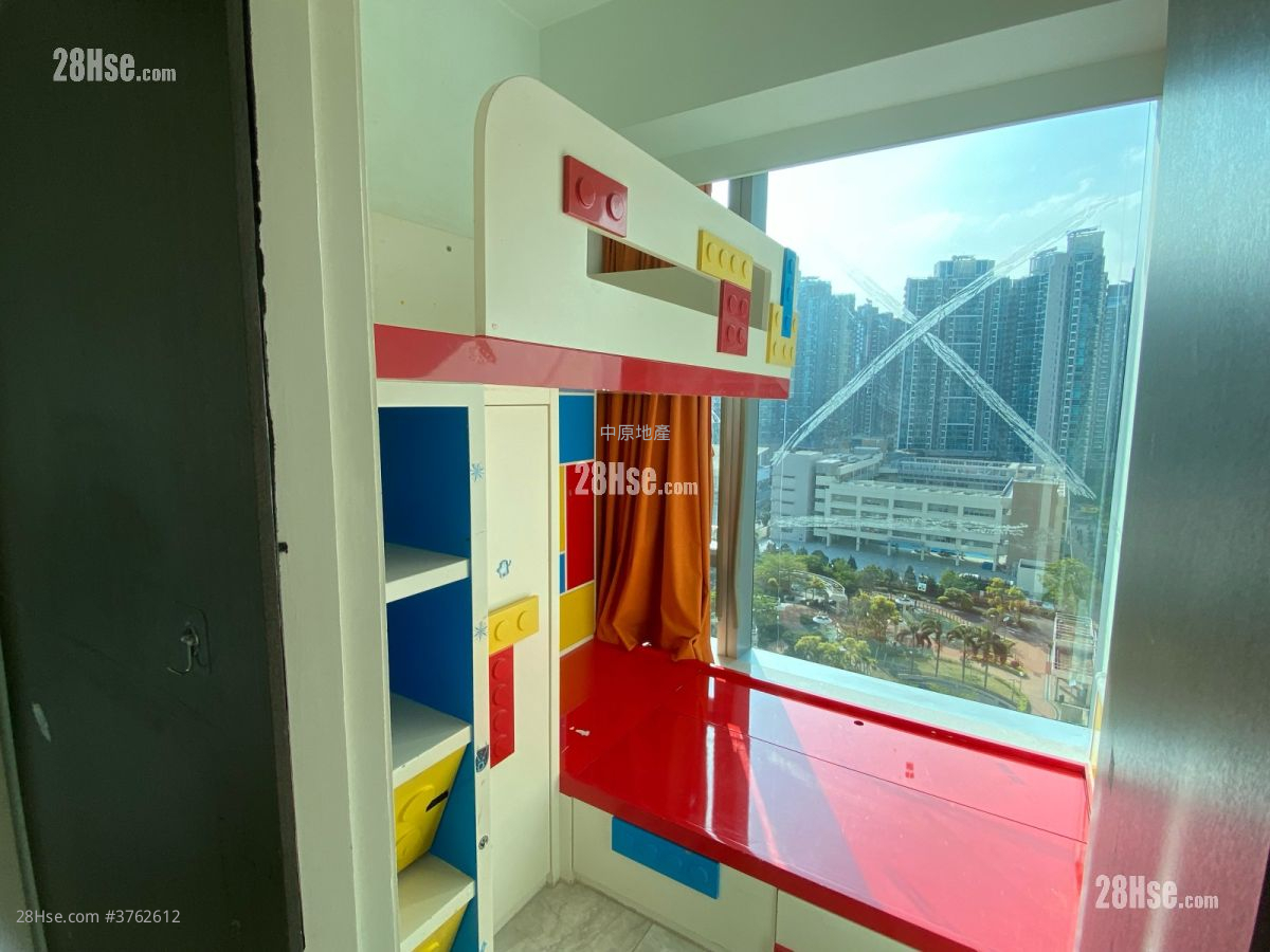 Savannah Sell 2 Bedrooms , 1 Bathroom 464 ft²