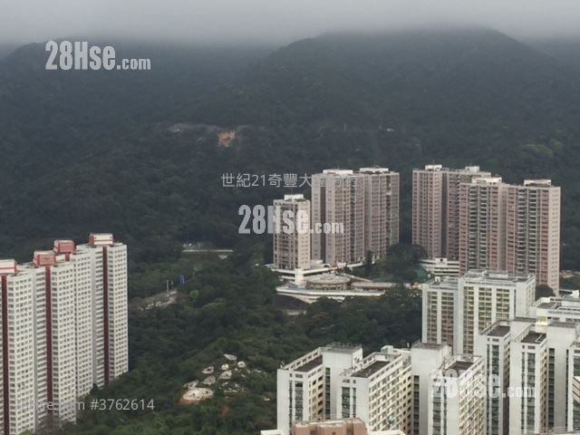 名城 售盘 3 房 , 3 浴室 784 平方尺