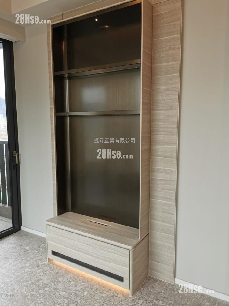 Artisan Garden Sell 1 Bedroom , 1 Bathroom 319 ft²