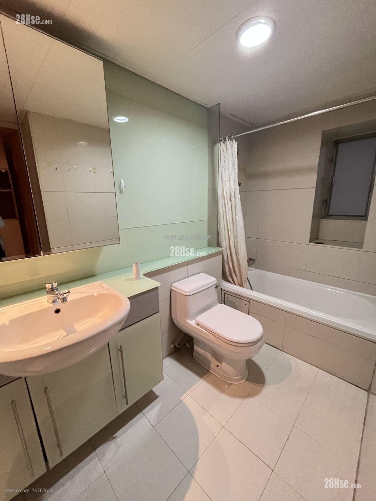 蓝天海岸 售盘 3 房 , 2 浴室 911 平方尺