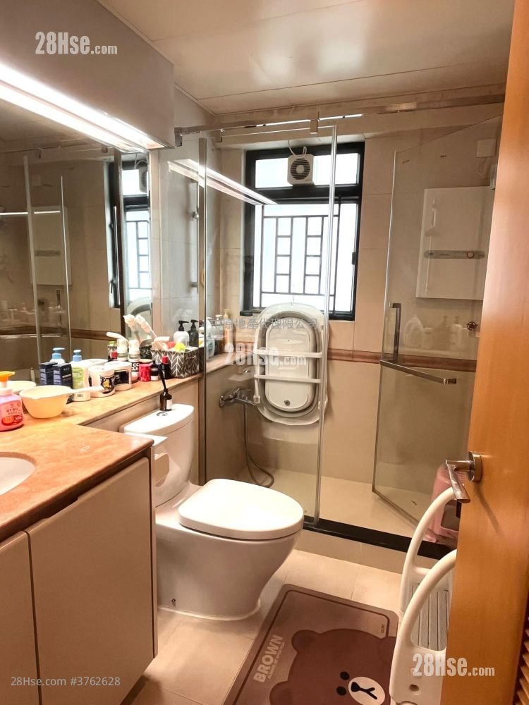 悠然山庄 售盘 3 房 924 平方尺