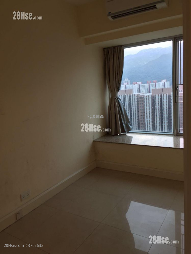 Festival City Sell 3 Bedrooms , 2 Bathrooms 678 ft²