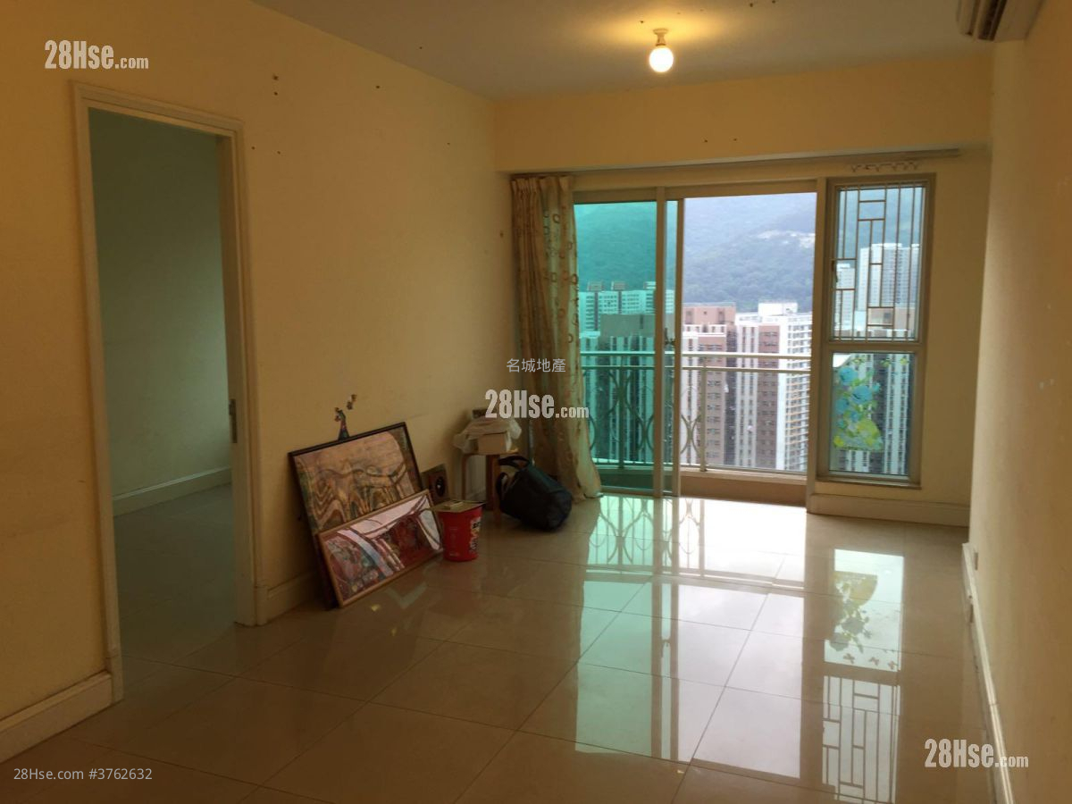 Festival City Sell 3 Bedrooms , 2 Bathrooms 678 ft²