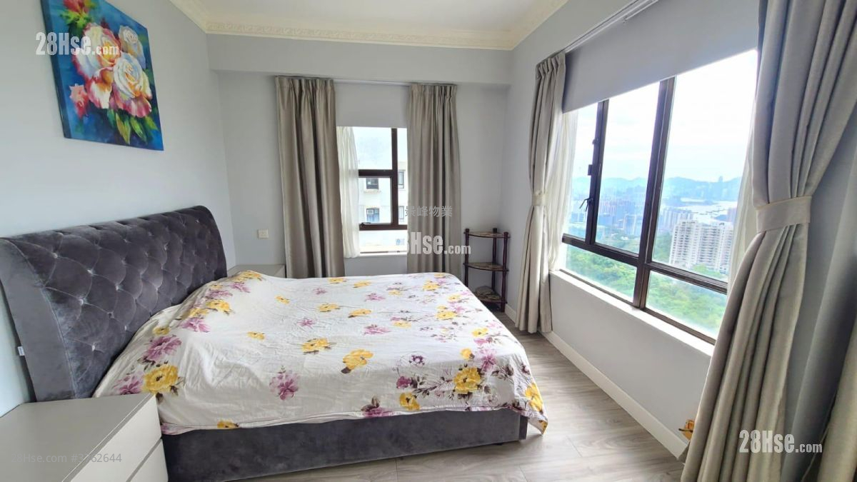 华景山庄 售盘 2 房 , 2 浴室 783 平方尺