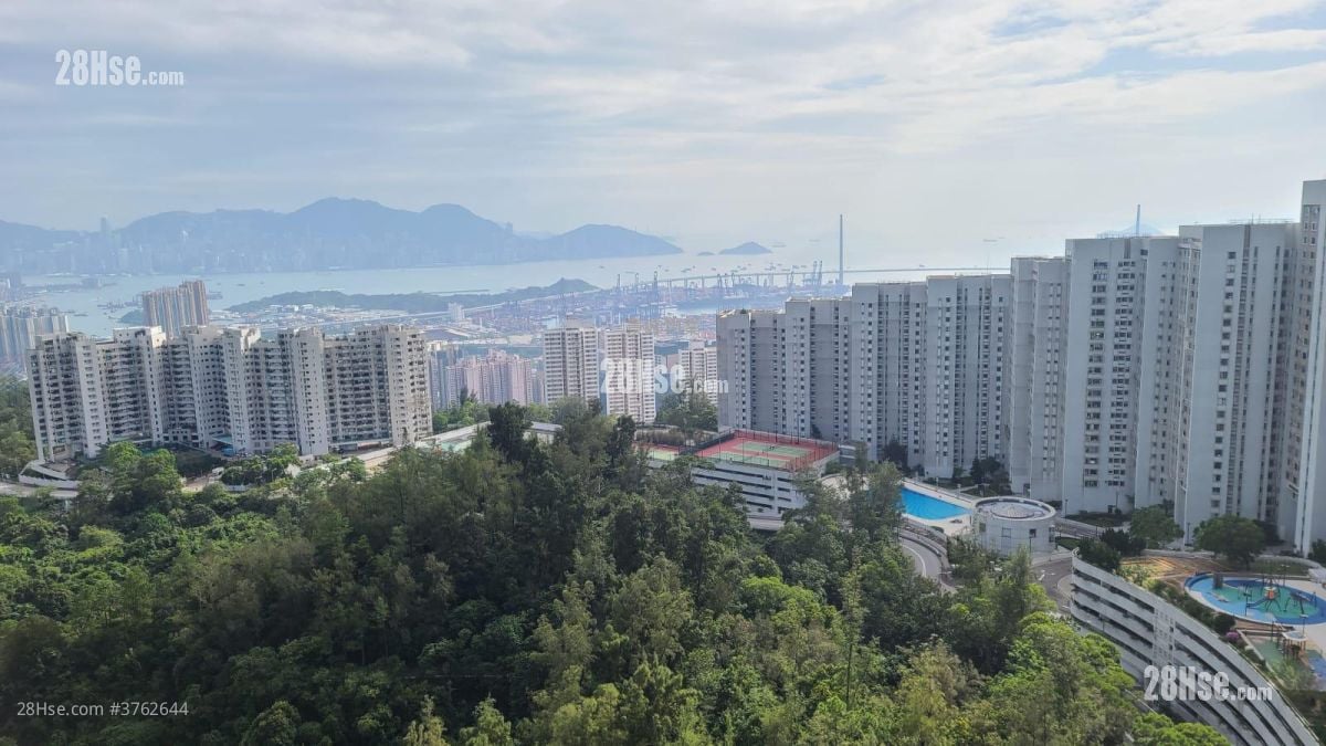 华景山庄 售盘 2 房 , 2 浴室 783 平方尺