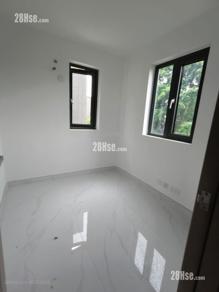 Village Sell 3 Bedrooms , 1 Bathroom