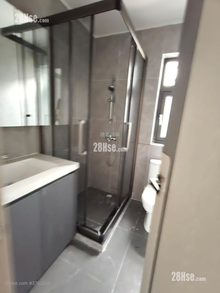 Village Sell 3 Bedrooms , 1 Bathroom