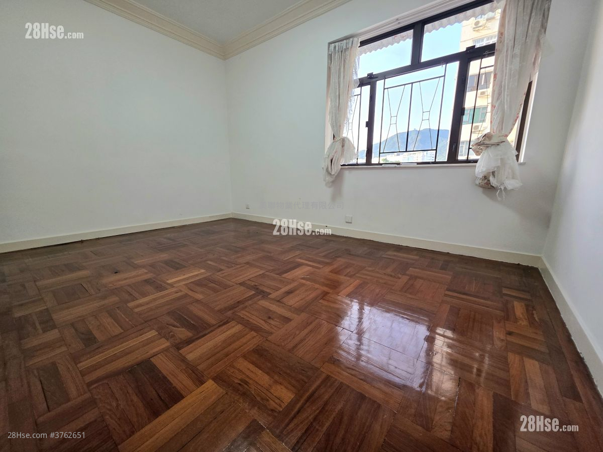 睡房 2: 恒德大厦 售盘 3 房 , 3 浴室 1,830 平方尺