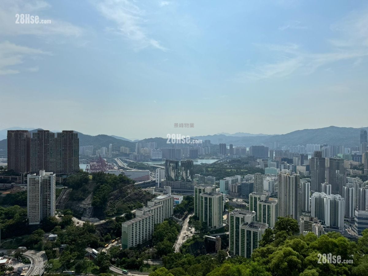 华景山庄 售盘 3 房 , 2 浴室 633 平方尺