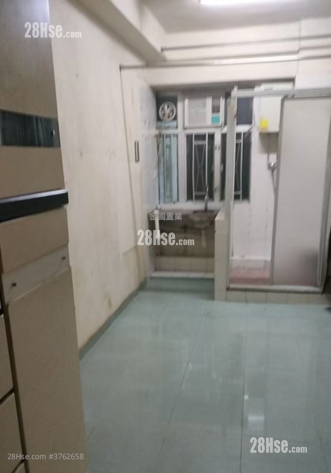 华丰大厦 售盘 411 平方尺