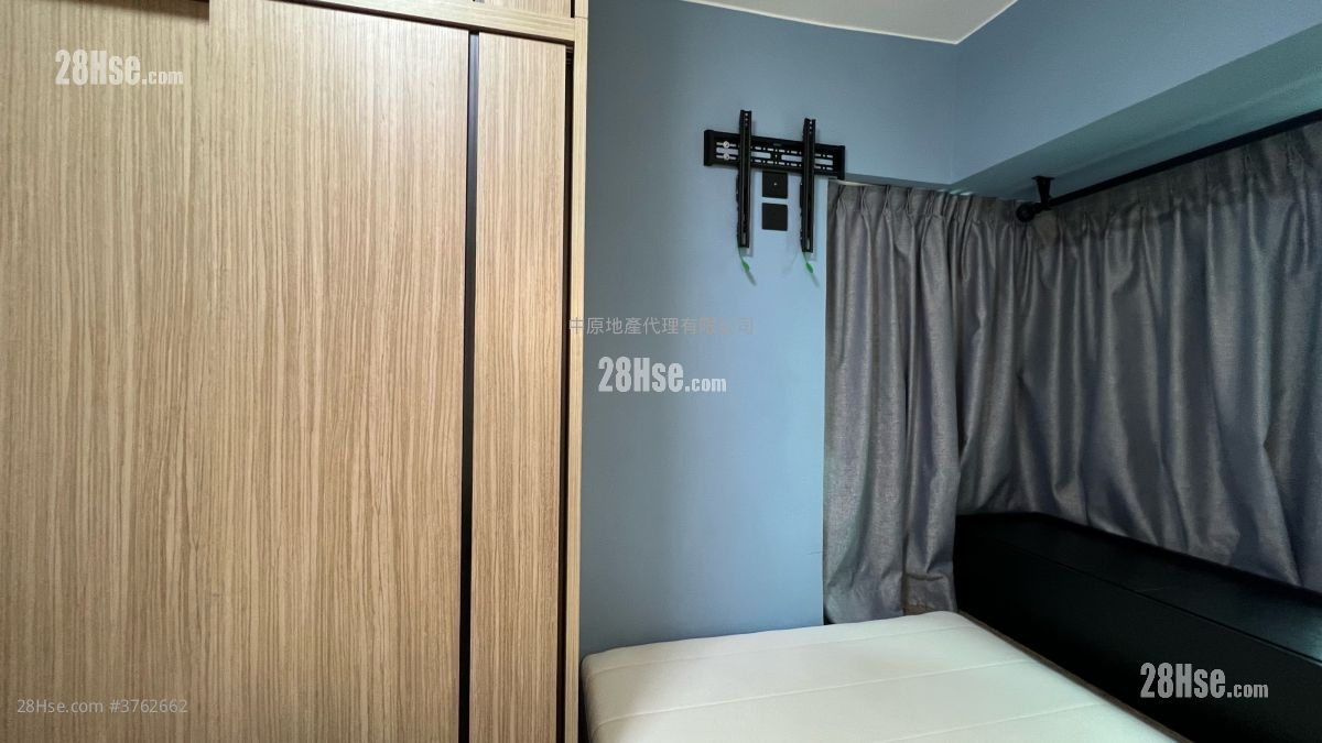 Tierra Verde Sell 2 Bedrooms , 1 Bathroom 518 ft²