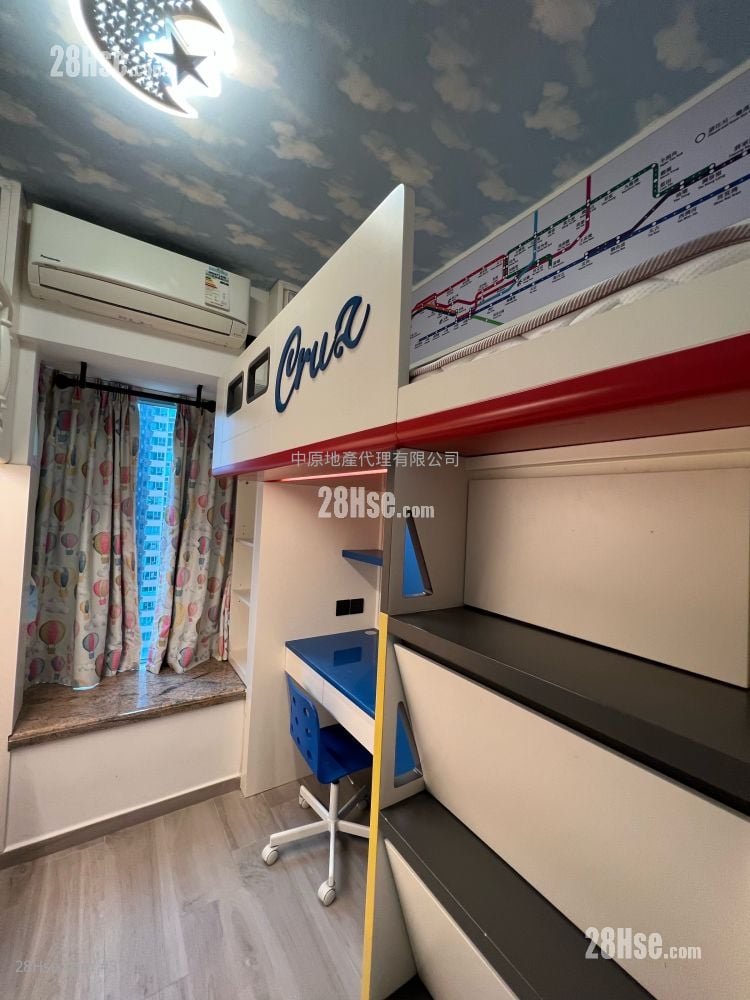 Tierra Verde Sell 2 Bedrooms , 1 Bathroom 518 ft²