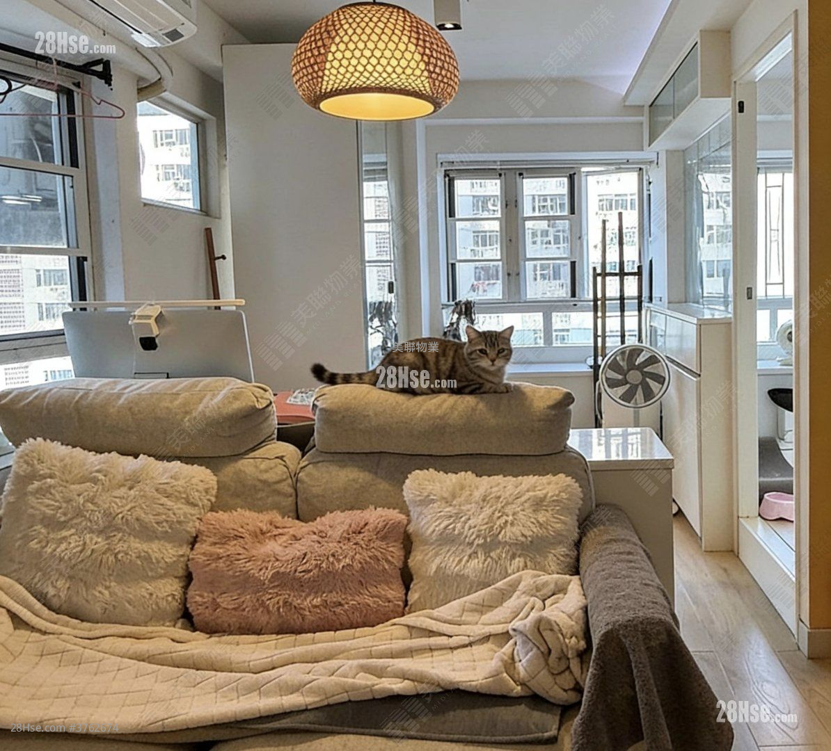 Lucky Plaza Sell 1 Bedroom , 1 Bathroom 326 ft²