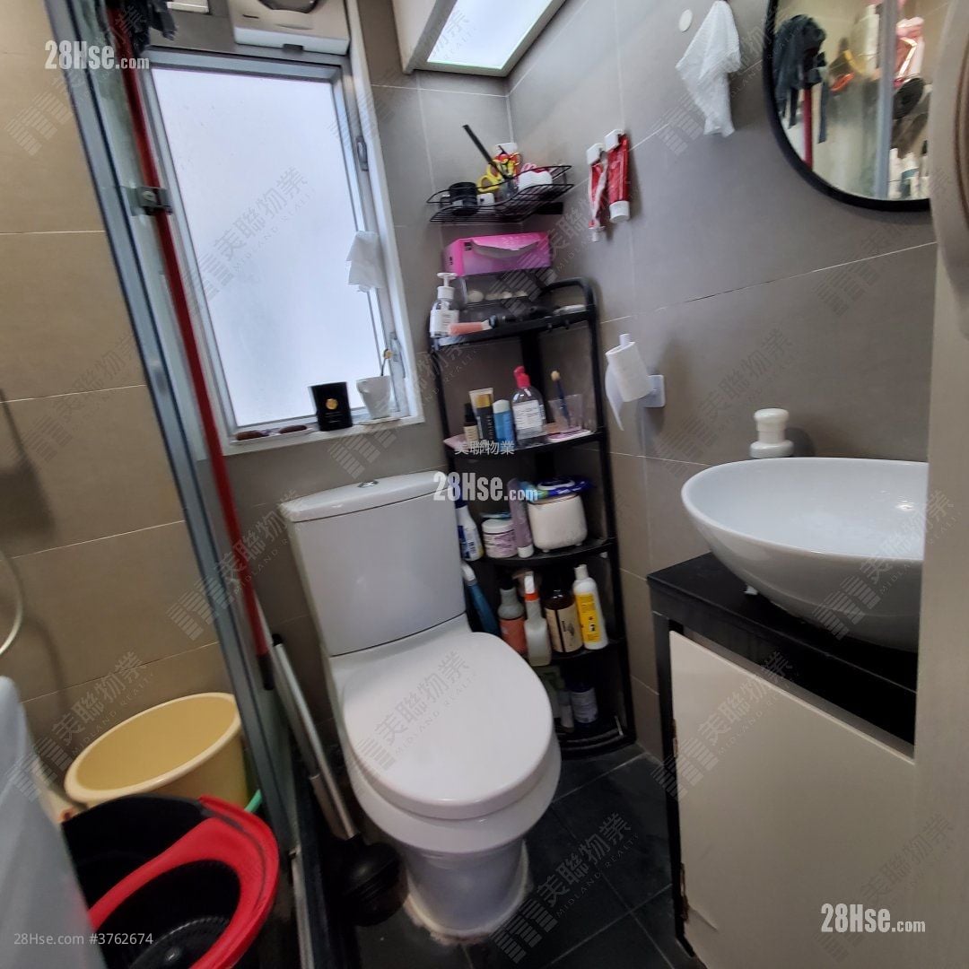 Lucky Plaza Sell 1 Bedroom , 1 Bathroom 326 ft²