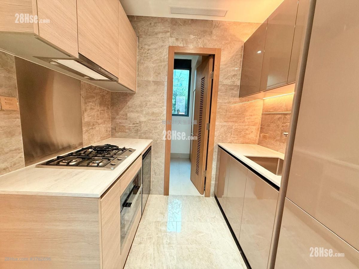 THE CARMEL 售盘 4 房 , 3 浴室 1,089 平方尺