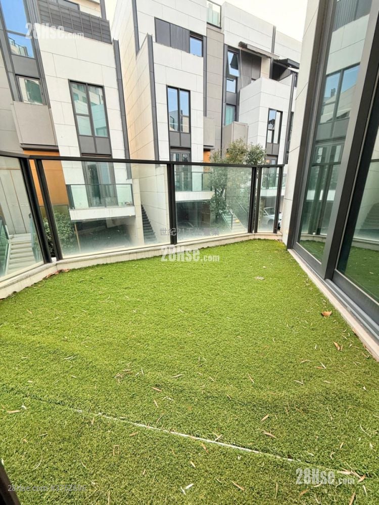 THE CARMEL 售盘 4 房 , 3 浴室 1,089 平方尺