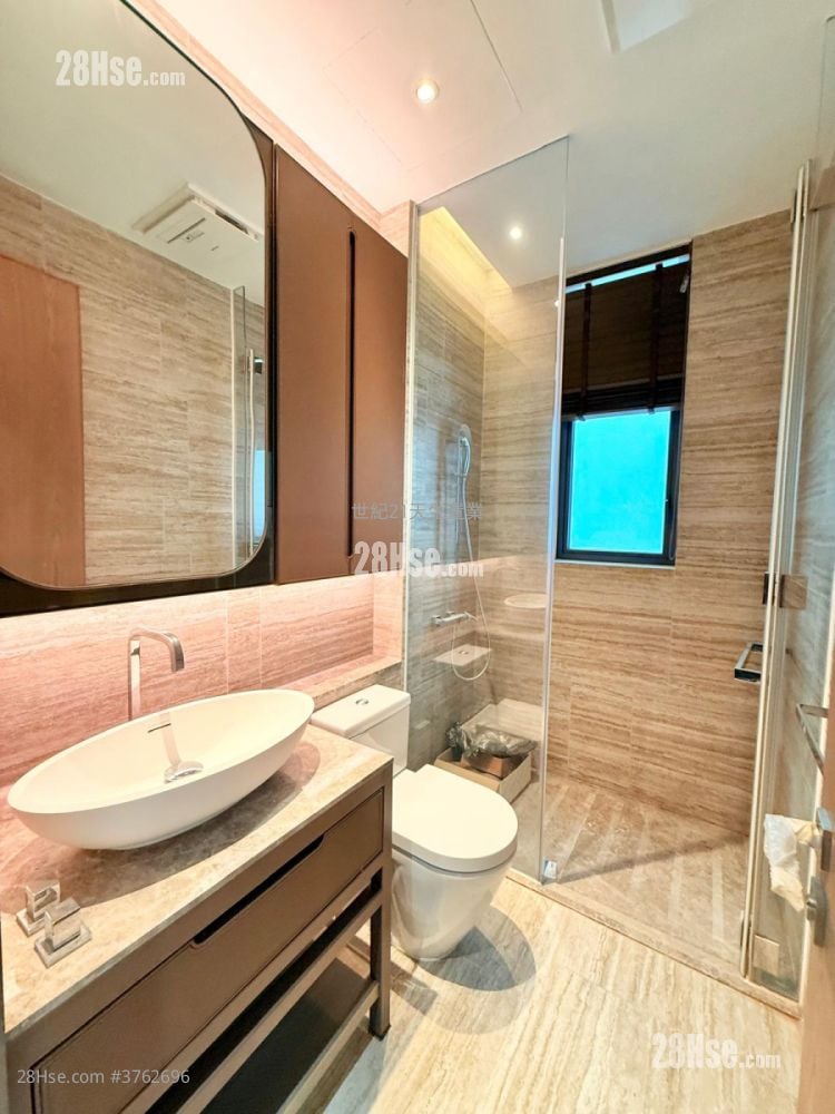 THE CARMEL 售盘 4 房 , 3 浴室 1,089 平方尺