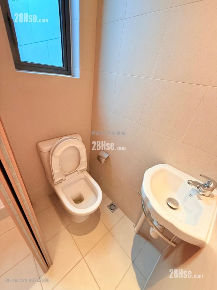 THE CARMEL 售盘 4 房 , 3 浴室 1,089 平方尺