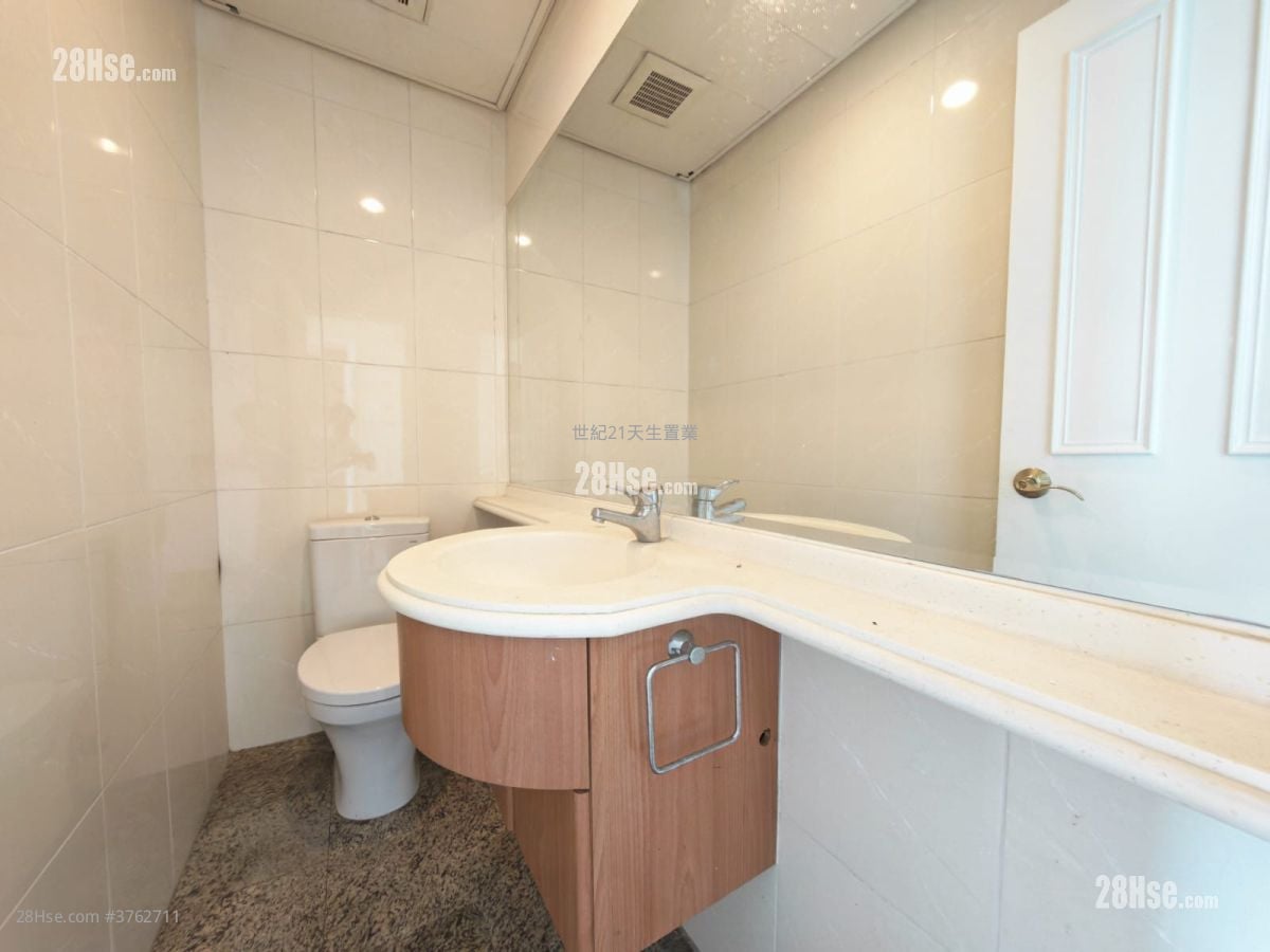 The Aegean Sell 3 Bedrooms , 2 Bathrooms 1,067 ft²