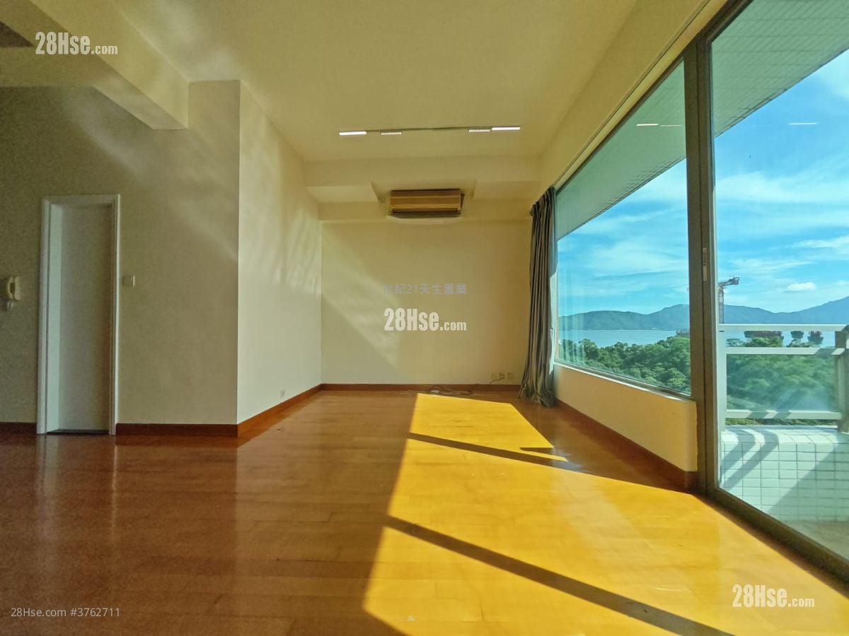 The Aegean Sell 3 Bedrooms , 2 Bathrooms 1,067 ft²