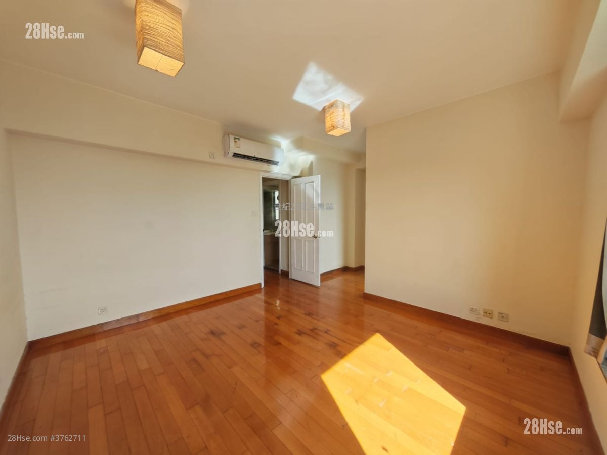 The Aegean Sell 3 Bedrooms , 2 Bathrooms 1,067 ft²