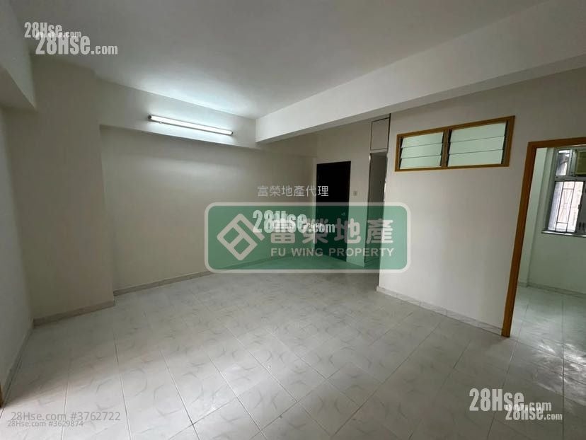 Wen Pang Building Sell 3 Bedrooms , 1 Bathroom 577 ft²