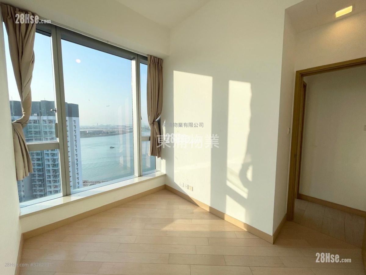 东环 售盘 3 房 , 1 浴室 572 平方尺