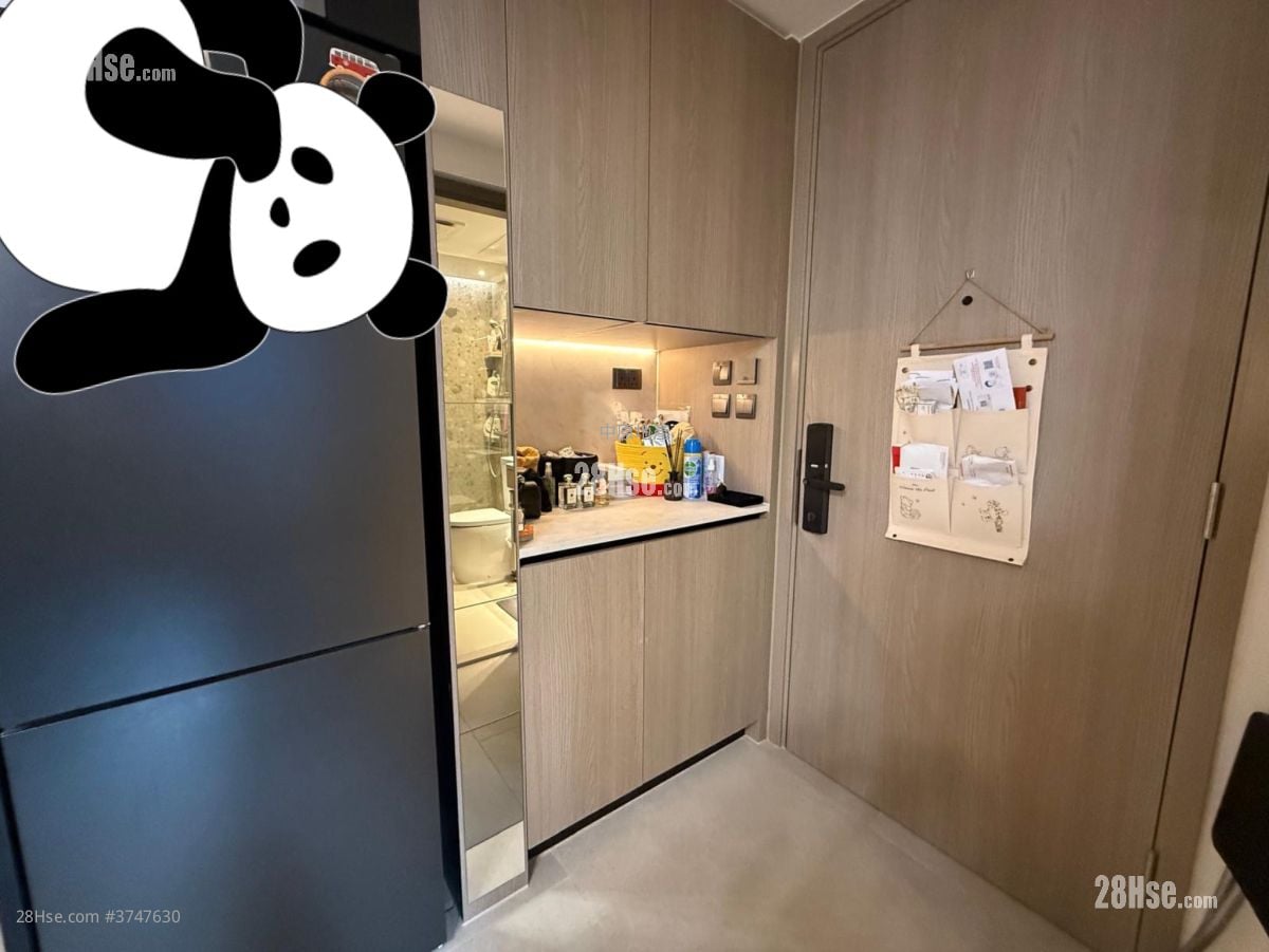 Silicon Hill Sell 1 Bedroom , 1 Bathroom 382 ft²